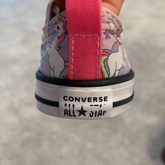 Converse unicorn shoes girls size 7 - Picture 2 of 2